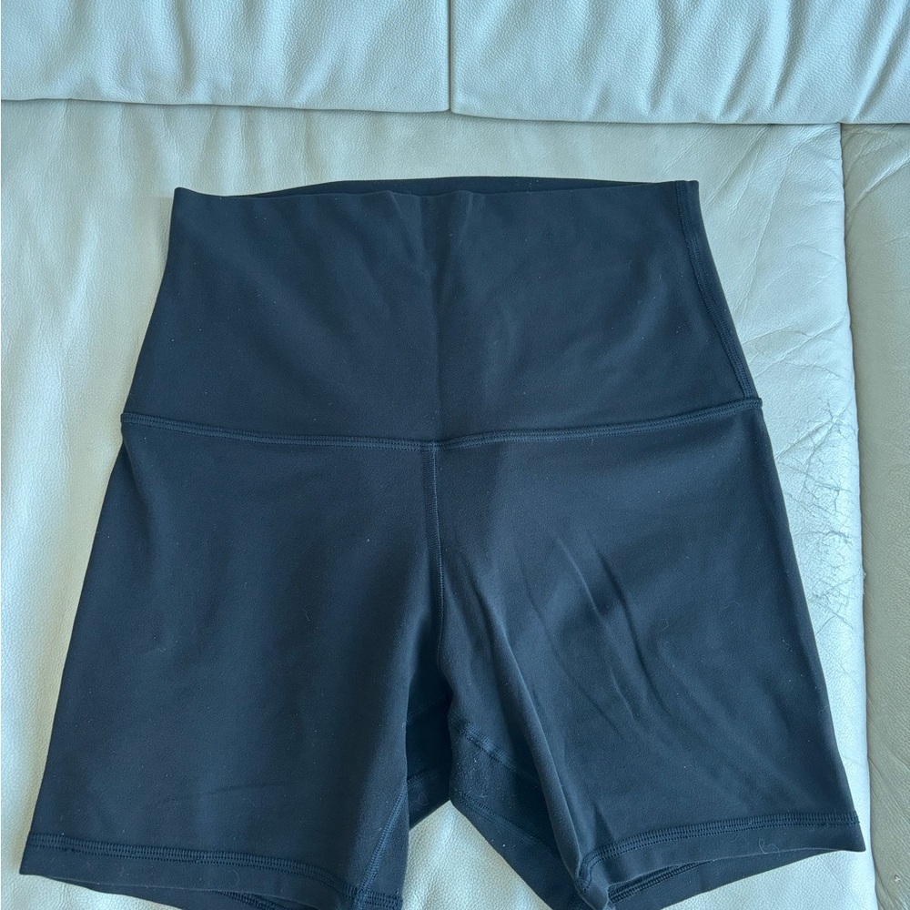 Super high align shorts lululemon